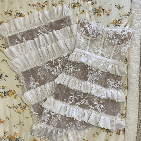 V. Chapman Cassia Dress in White - Picture 2 of 7